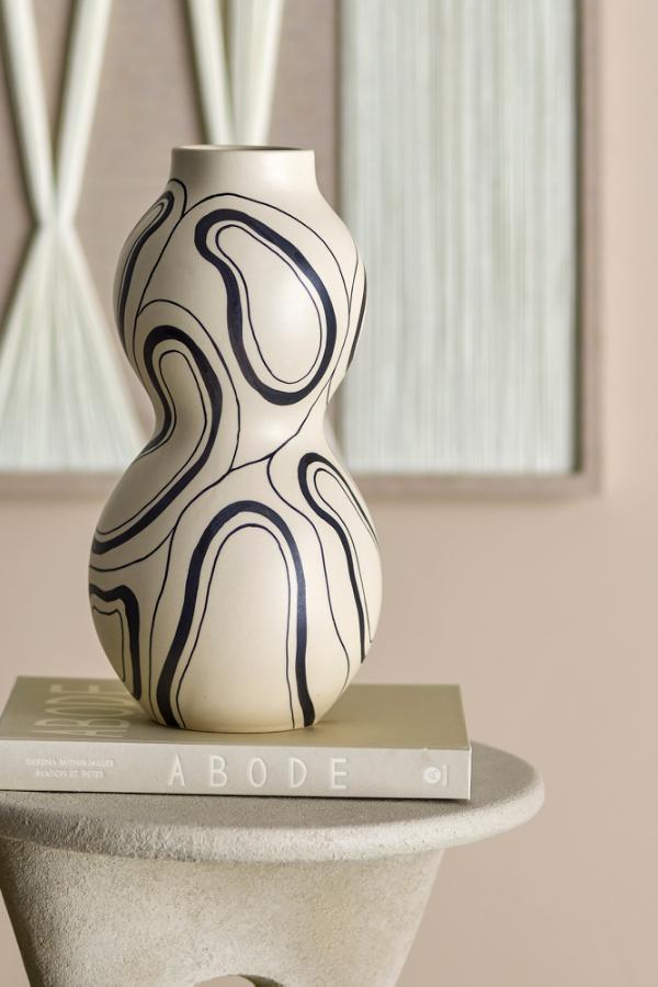 Bloomingville Nicola Vase, Black, Stoneware
