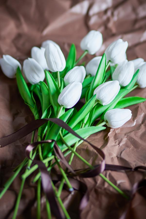 Bloomingville Tulip Bouquet, White, Artificial Flowers