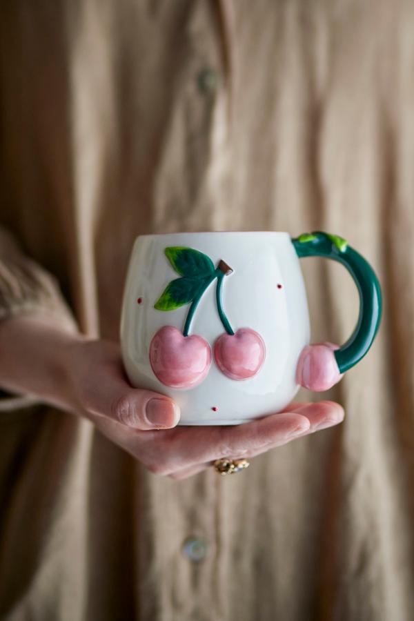 Creative Collection Berrie Mug, Rose, Stoneware