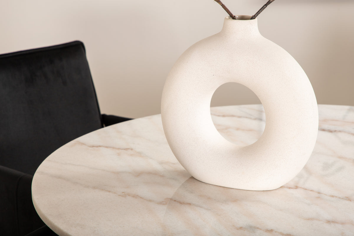 Venture Design Petra & Estelle Matstolar Svart + Matbord ⌀106