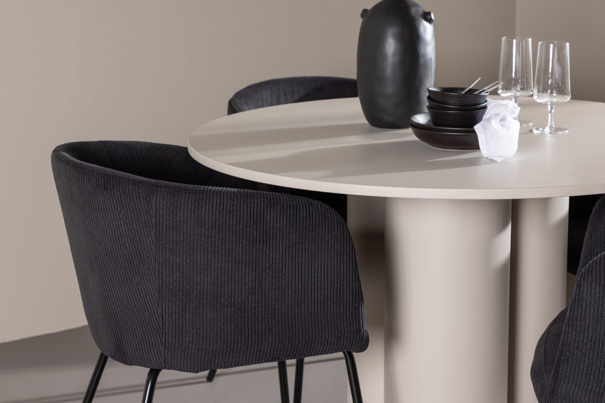 Venture Design Berit & Olivia Matstolar Svart + Runda Matbord ⌀110 Beige