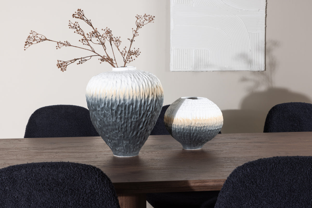 Venture Design Polar & Olivia Matstolar 2-pack Svart + Rektangulära Matbord 210 x 100 Mocka