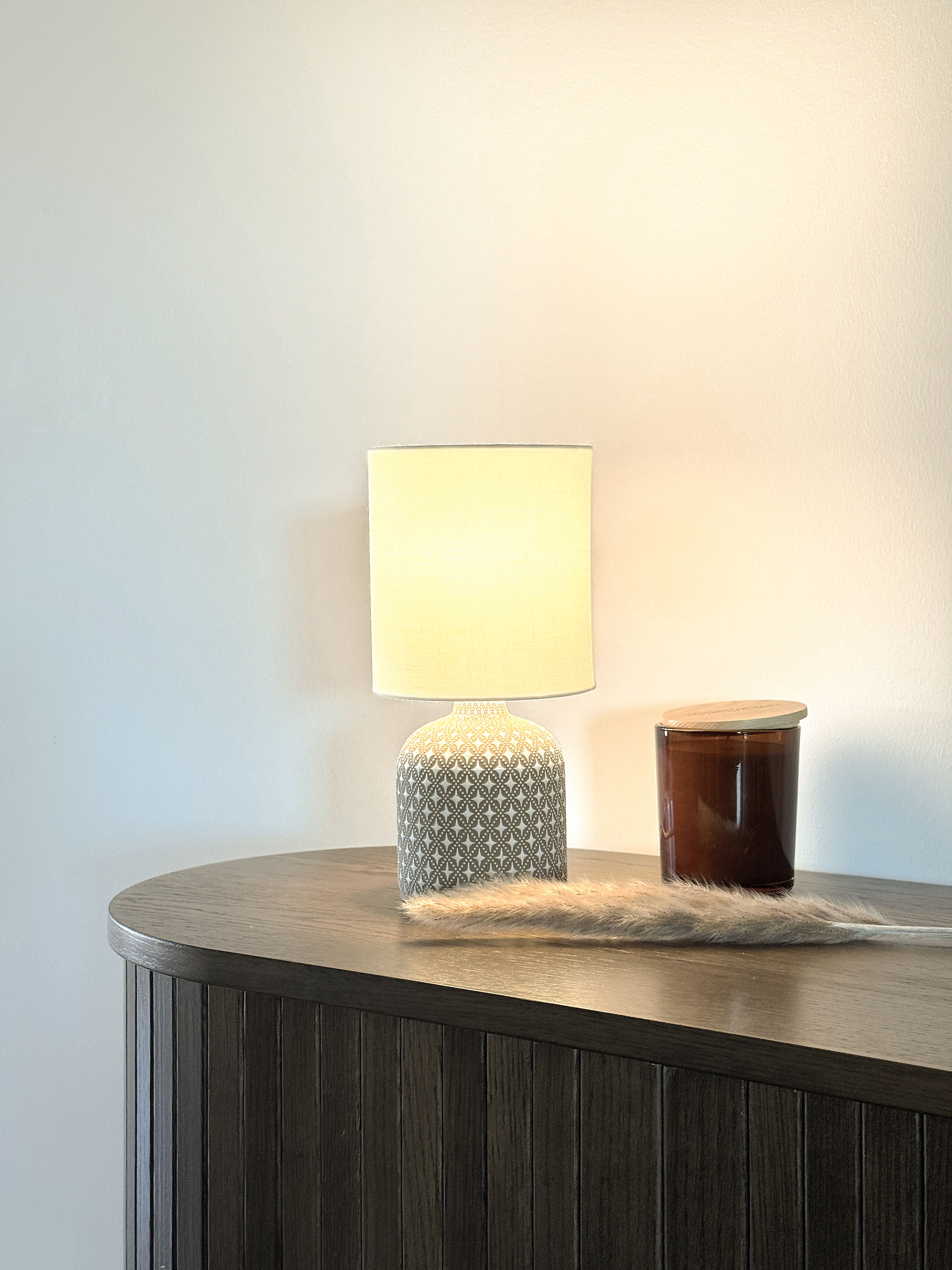Aneta Home FIDELI bordslampa