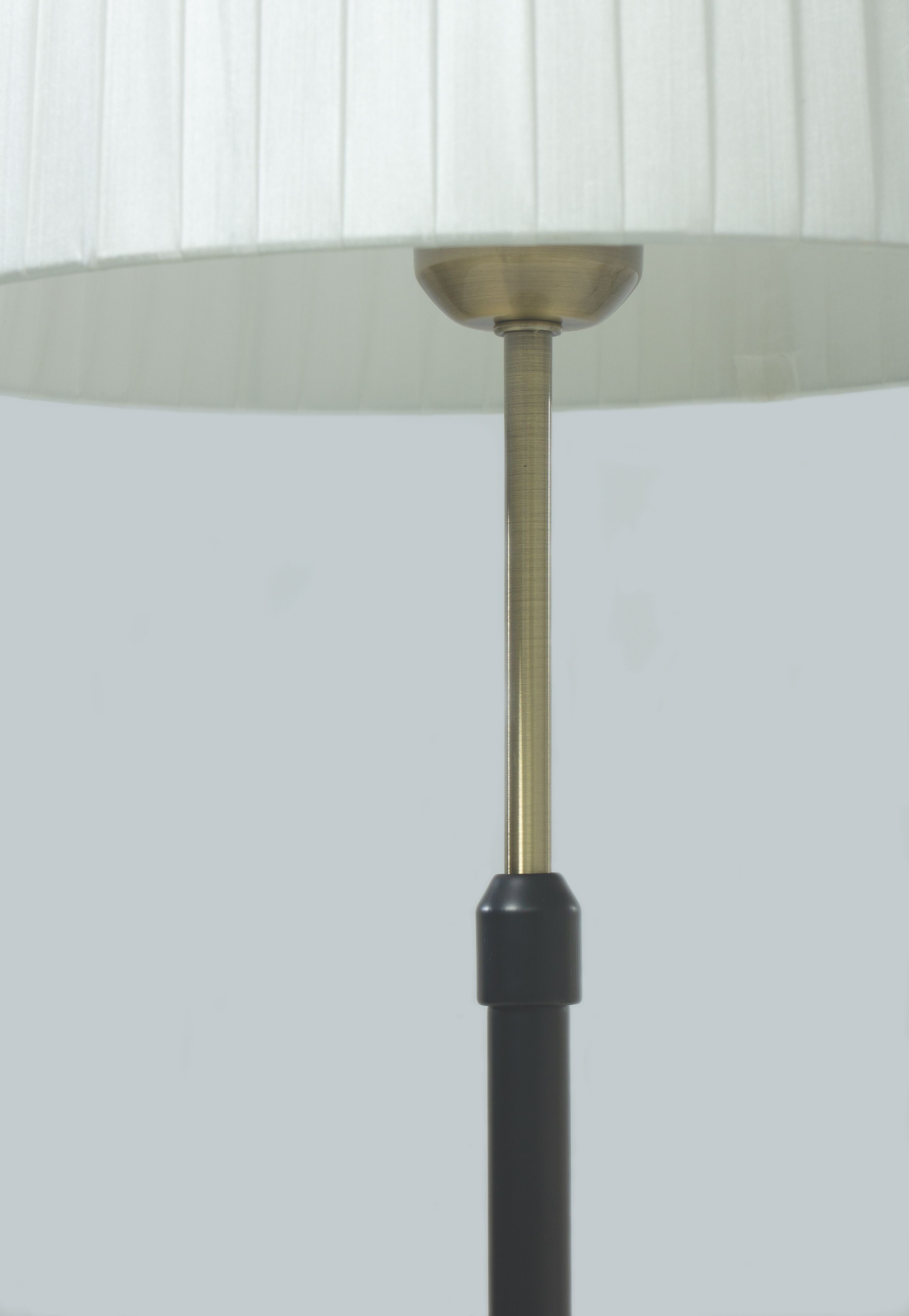 Aneta Home EZAI bordslampa