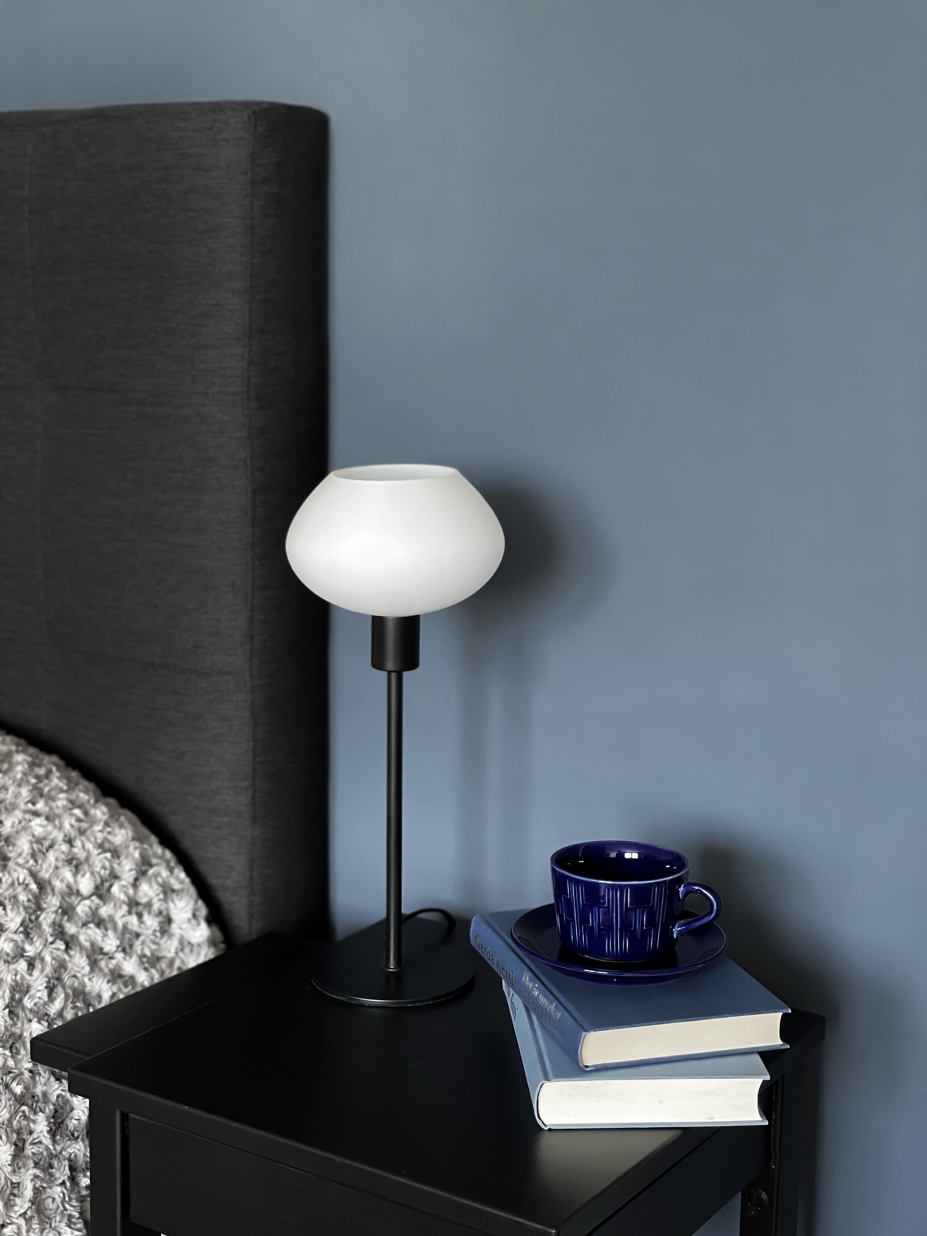 Aneta Home BELL bordslampa hög